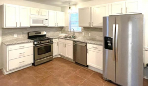 Private room near downtown Dallas